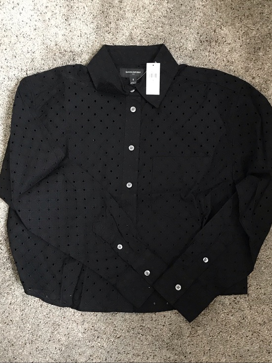 Banana Republic Tops - Banana Republic Black Eyelet Poplin Button-Down Shirt